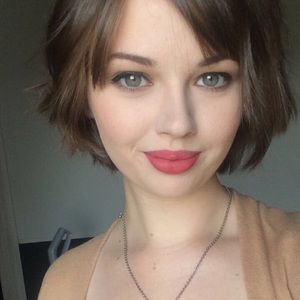 Meet your Posher, Teresa