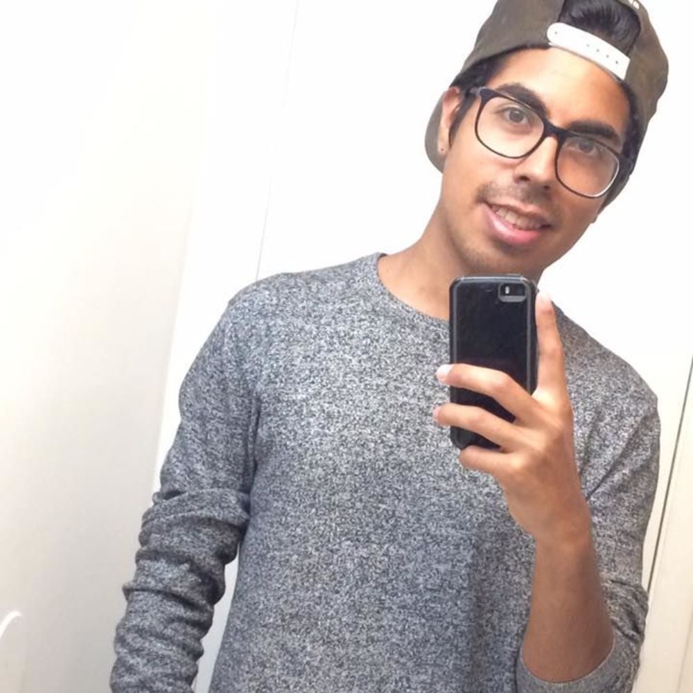 Meet your Posher, Sebastian