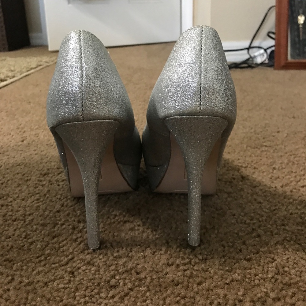 Platform heels - Picture 3 of 3
