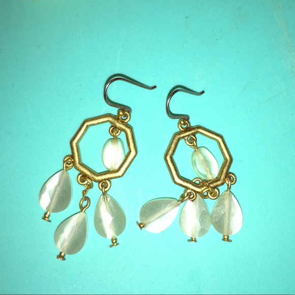 Vintage Earrings - Picture 1 of 1