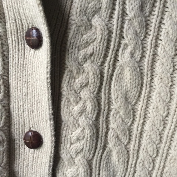 ❌SOLD❌DULUTH TRADING CO Fishermen Sweater Cable - Picture 3 of 5