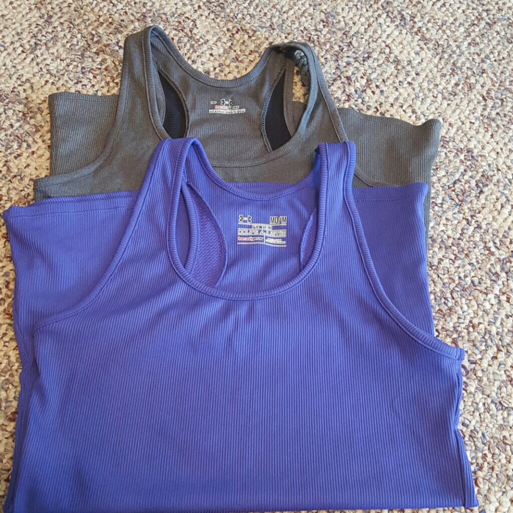 2 fitted tak tops