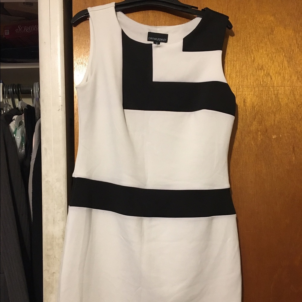 White and black dress. Size 12.