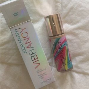 Josie Maran Vibrancy Argan Oil Foundation Fluid