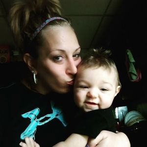 Meet your Posher, Crystal