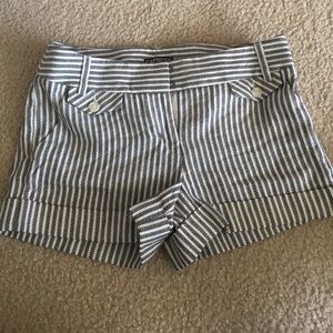 Express black and white striped shorts size 0