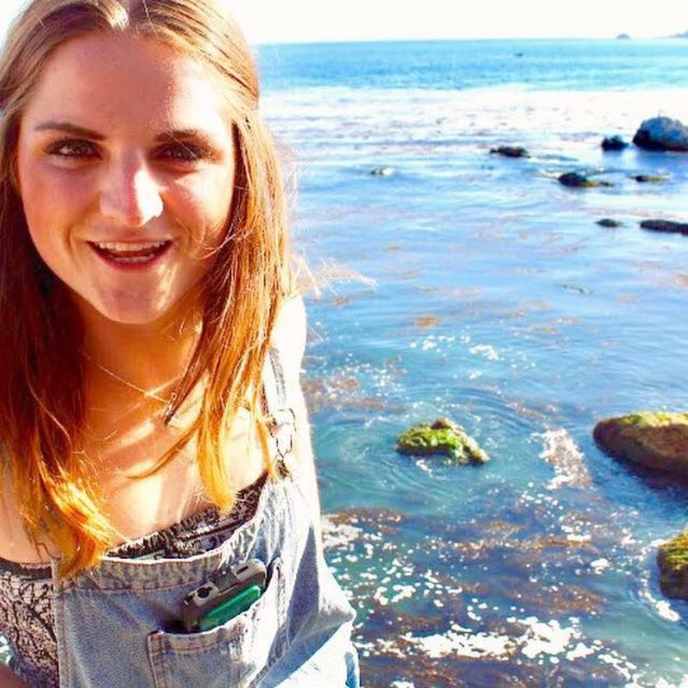 Meet your Posher, Abby