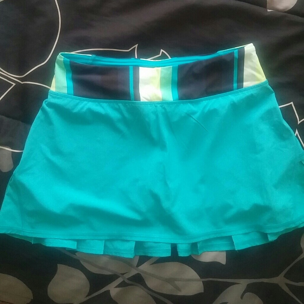 Lululemon, Run-Pace-Setter Skirt, turquoise sz 4R