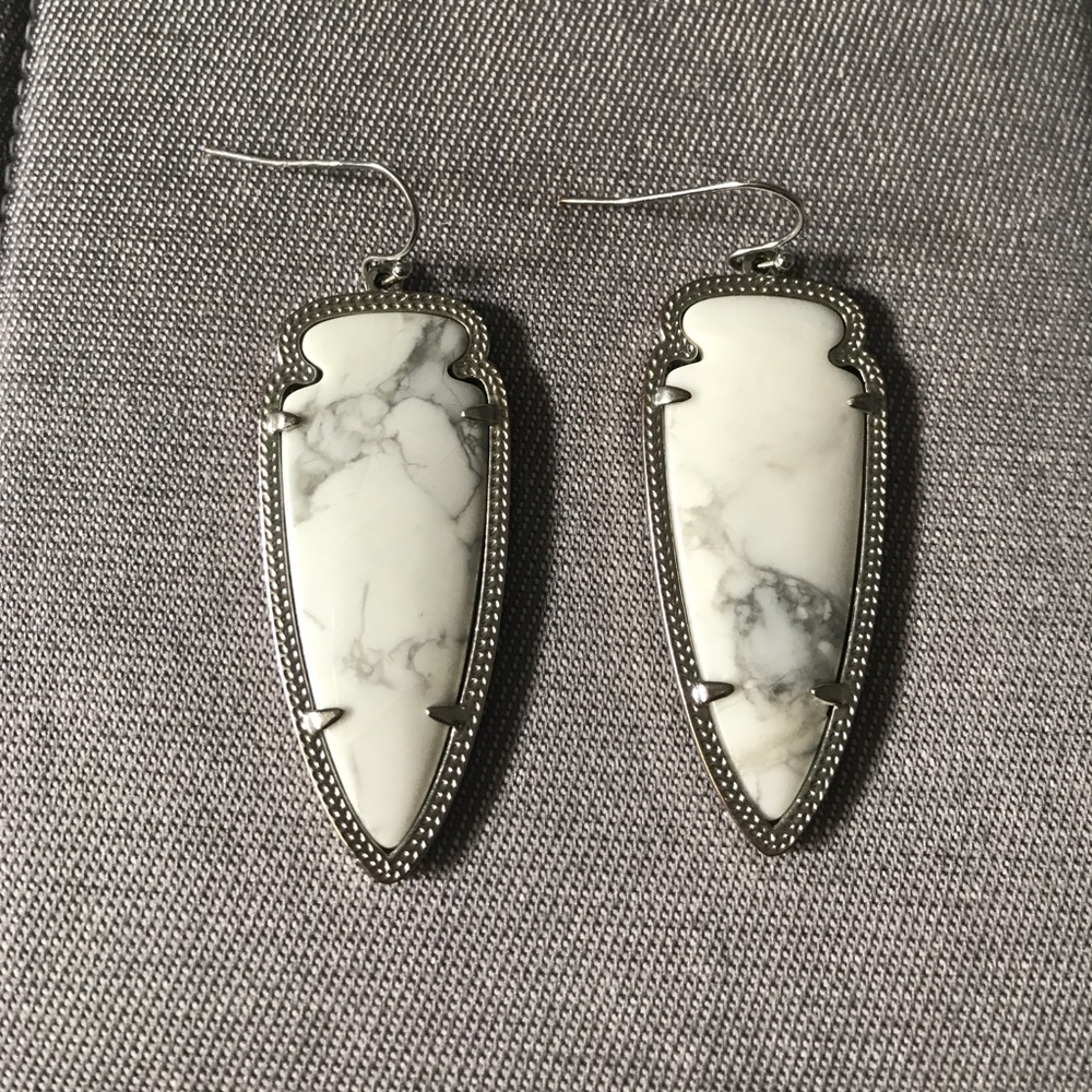 Kendra Scott Sky Earrings In White Howlite