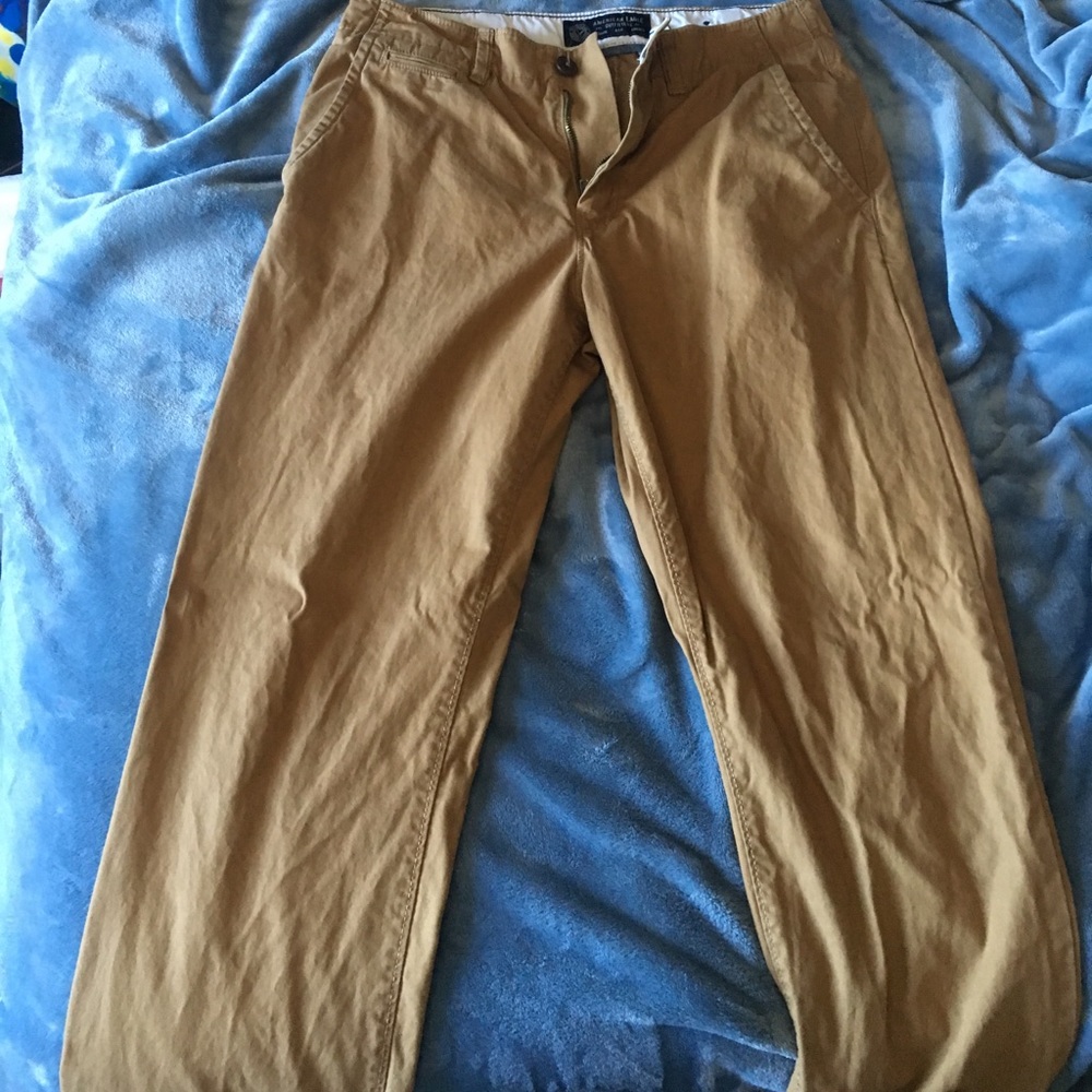 American Eagle Original Straight Khaki Pants
