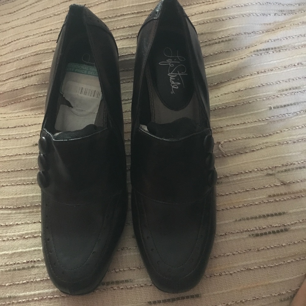 Black shoes