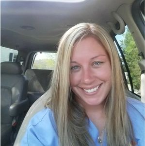 Meet your Posher, Kim