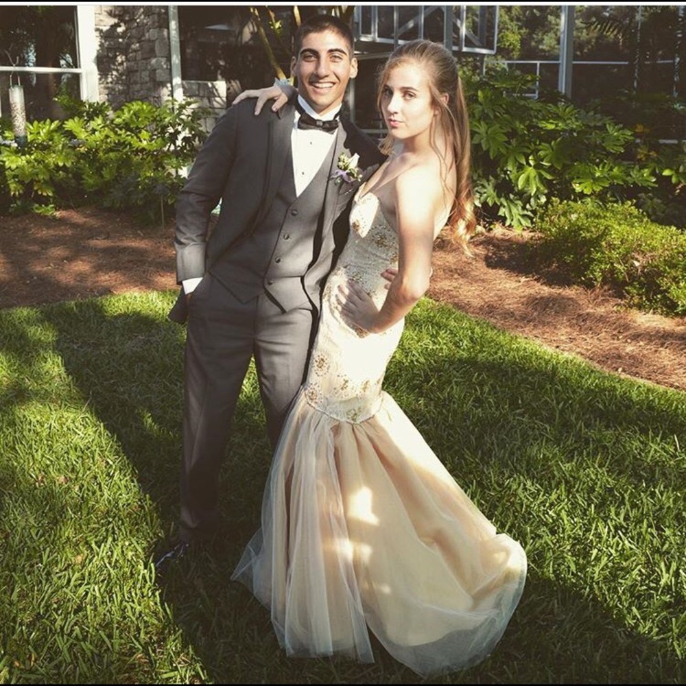 Prom dress (worn once)