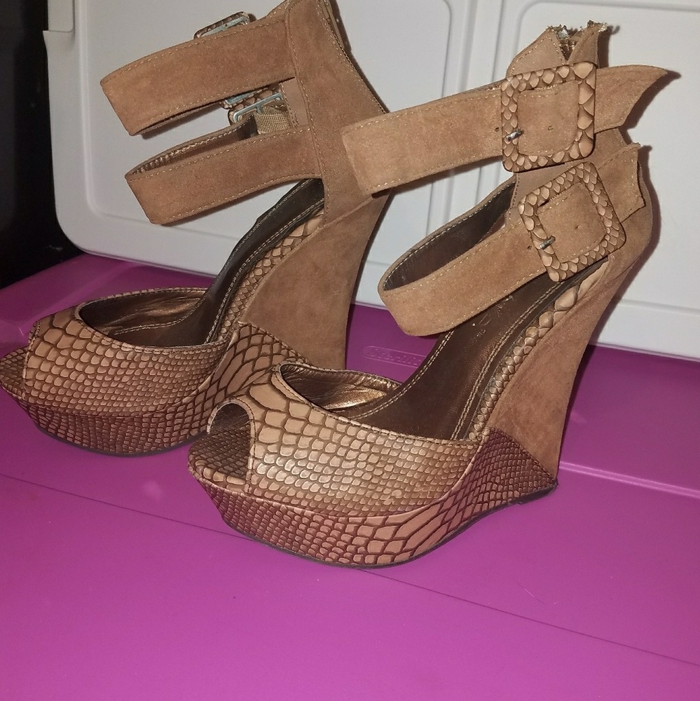 Snake print wedges
