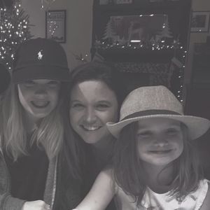 Meet your Posher, Abigail