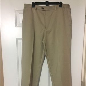 Men's EUC/NWOT Izod golf pants
