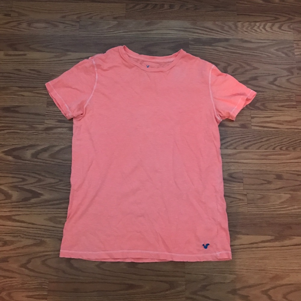 Pink/Coral AEO shirt