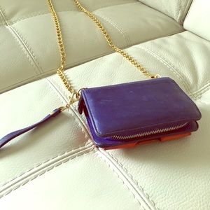 Case-Mate iPhone Chain Purse