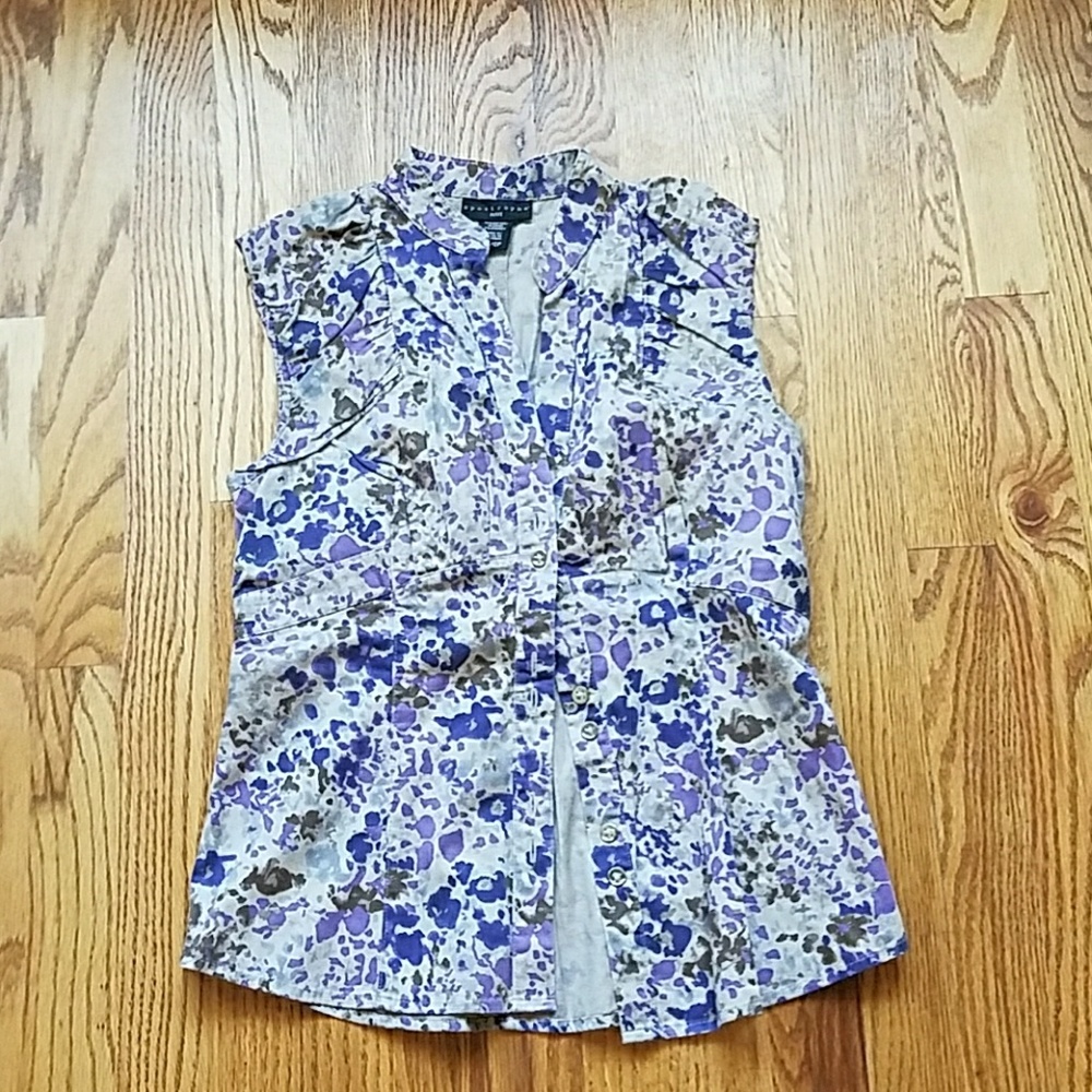 Apostrophe button down shirt