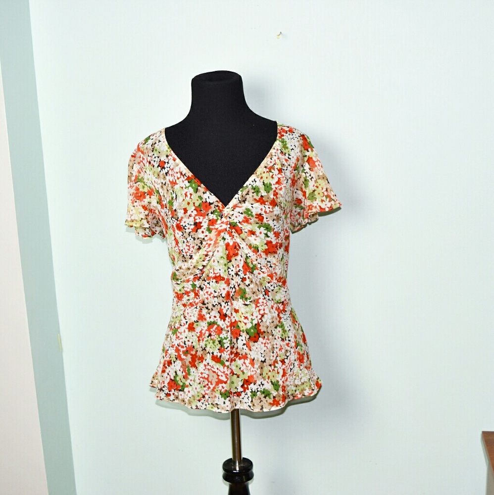 Express Floral Print Flowy Blouse - Picture 1 of 2
