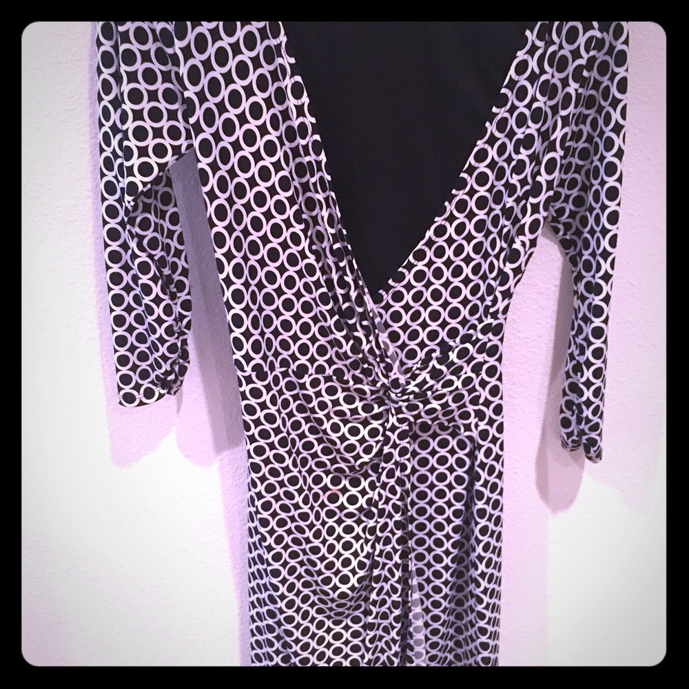 Laundry black and white wrap dress