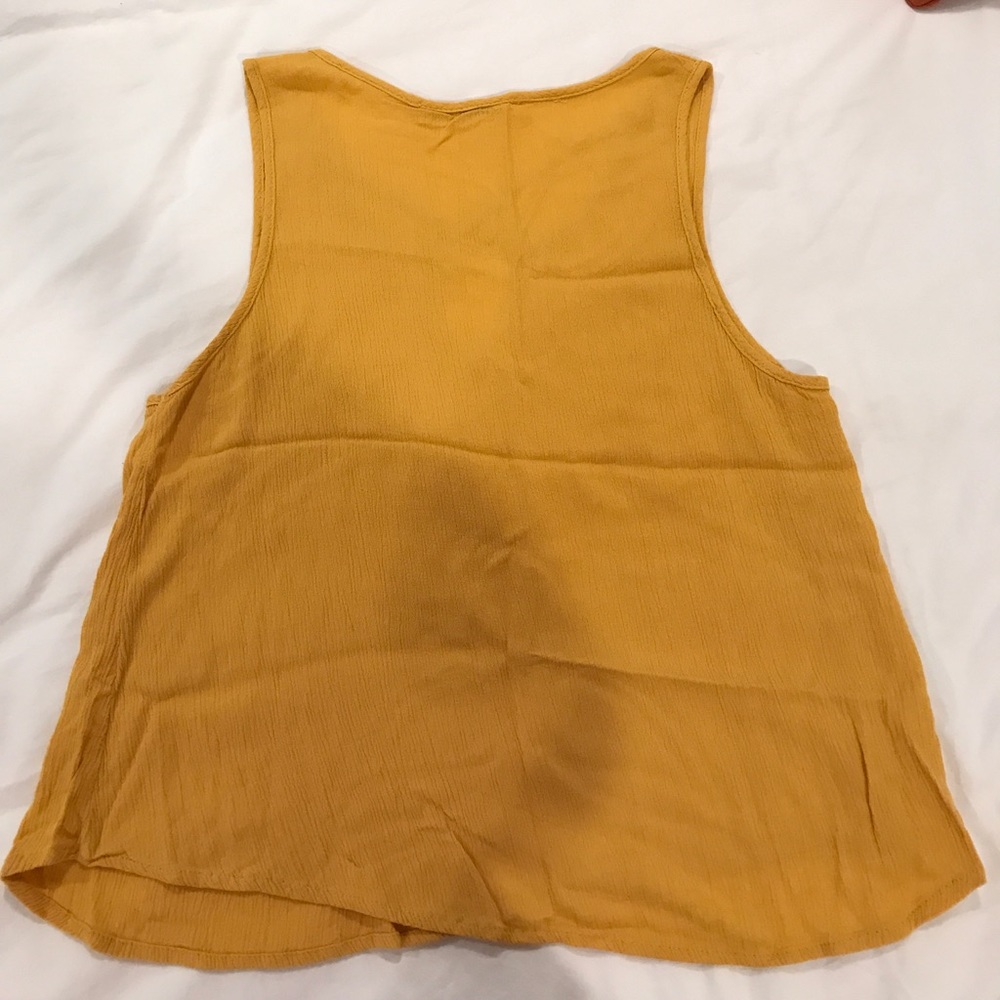 Tank top - Picture 2 of 3