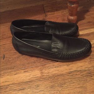 Leather black loafers