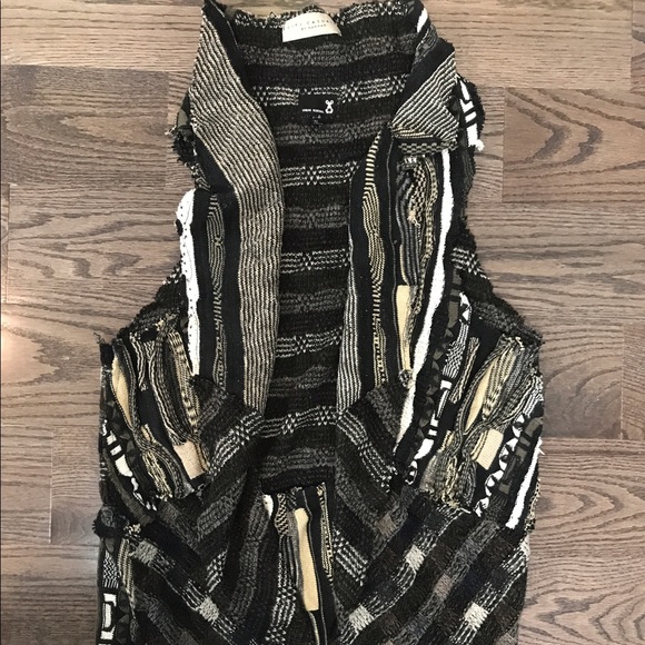 urban renewal (urban outfitters) vest lightly worn - Picture 1 of 2