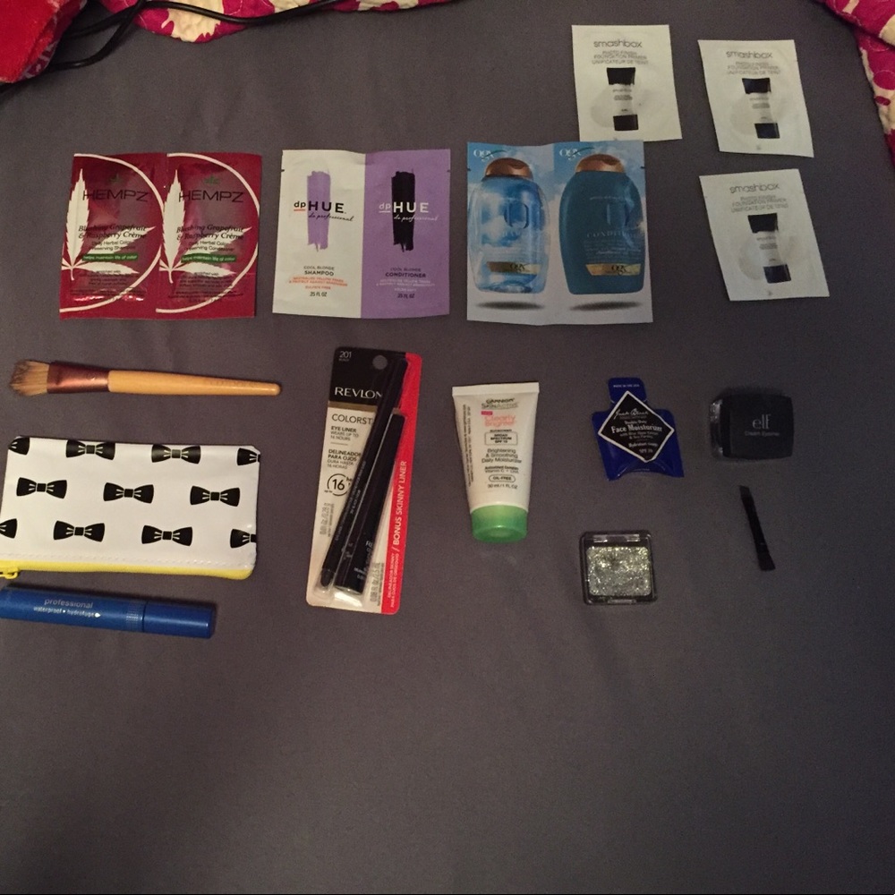 Makeup/beauty bundle!!