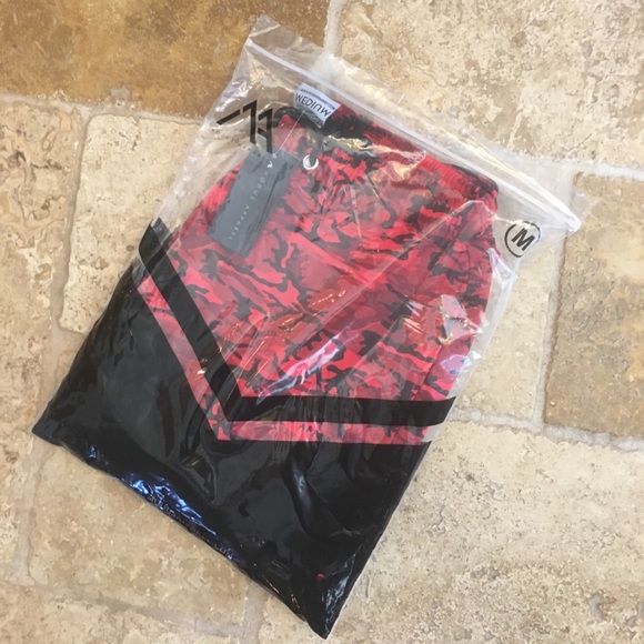 Modus Apparel Tech Joggers - Camo Red - Picture 4 of 4