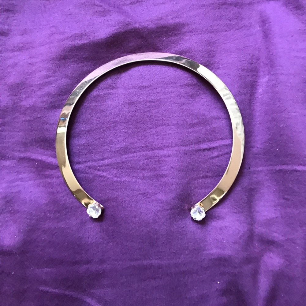 Gold necklace