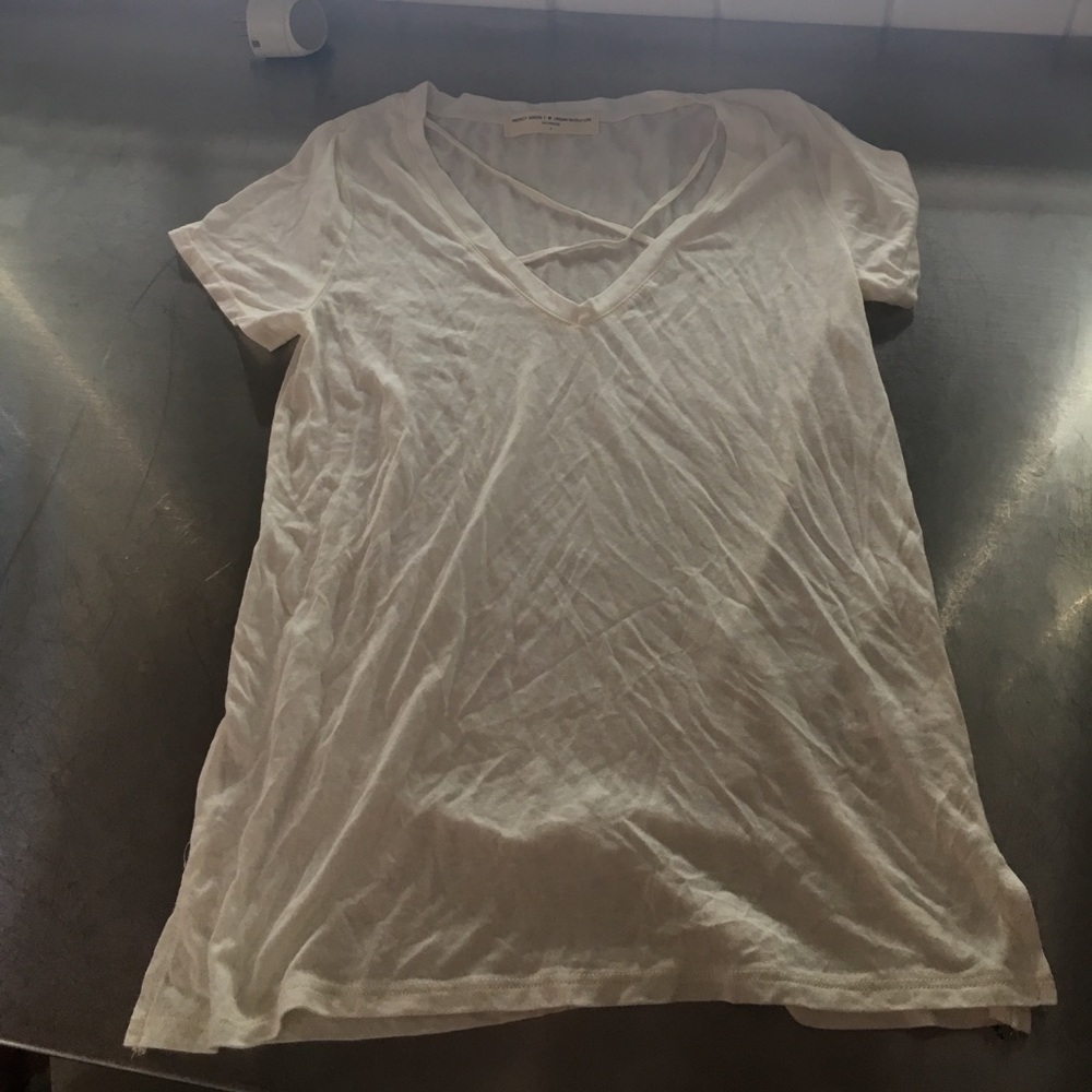 Urban white t-shirt
