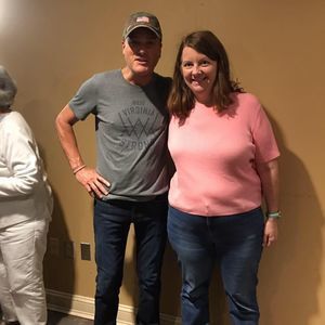 Meet your Posher, Laura