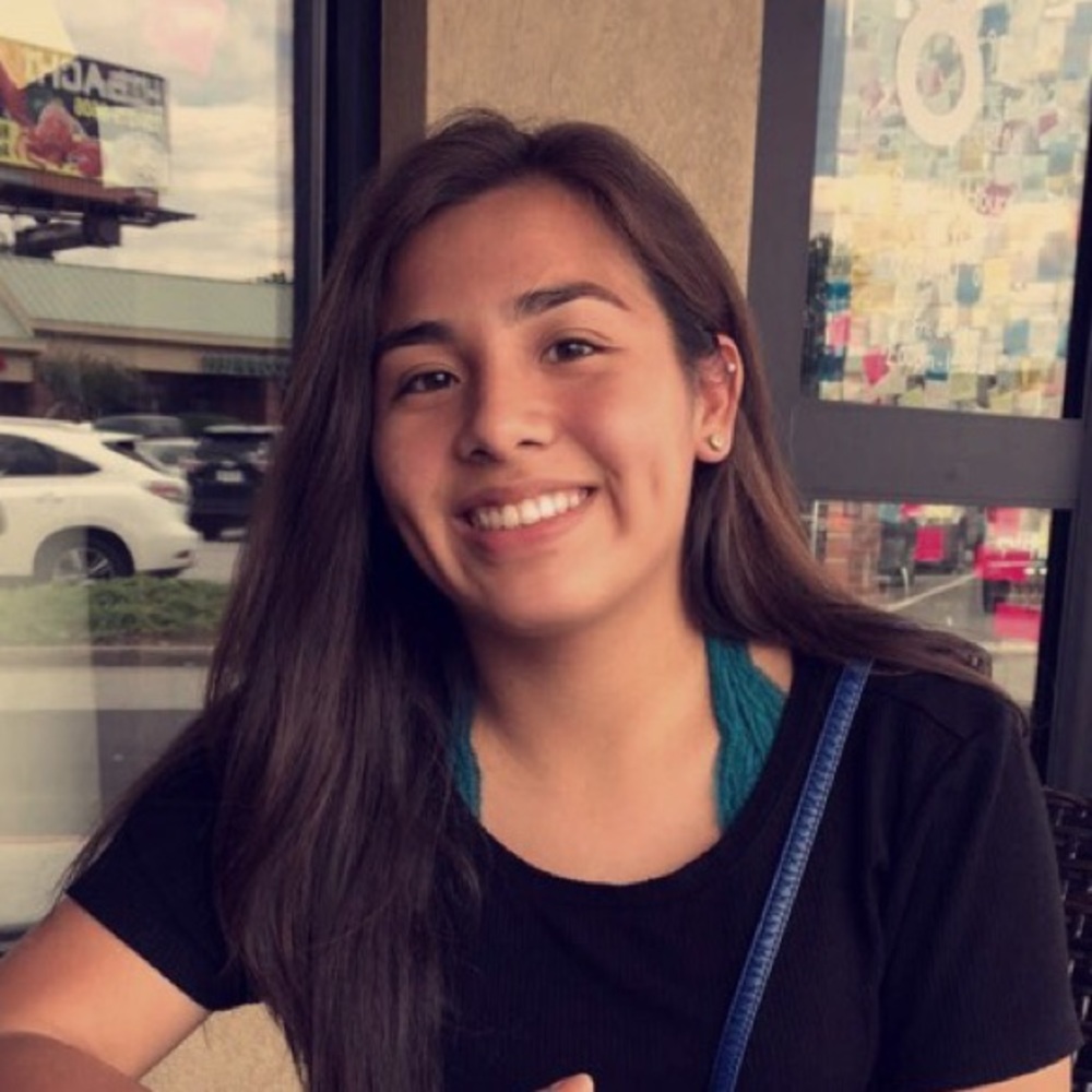 Meet your Posher, Yahaira