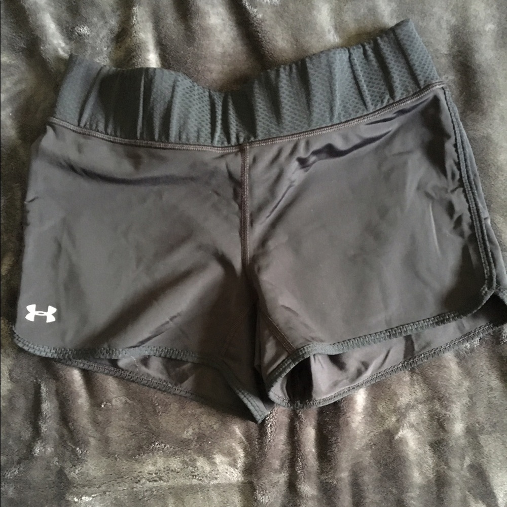 Barely used black under Armour workout shorts. $20