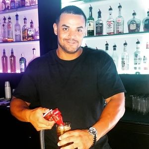 Meet your Posher, Jean-paul