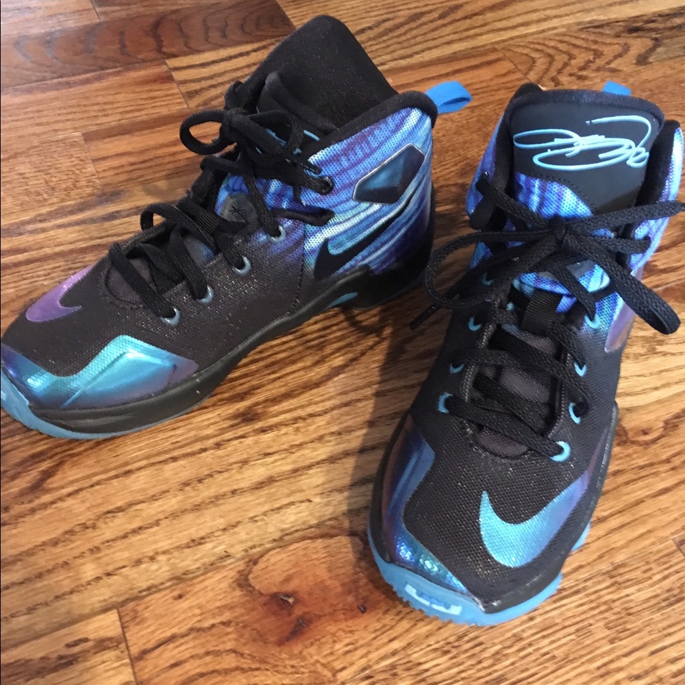 Kids Lebron James Shoes