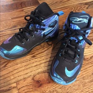 Kids Lebron James Shoes