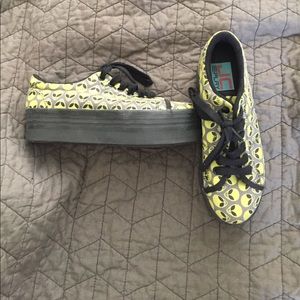 Jeffrey Campbell alien platforms