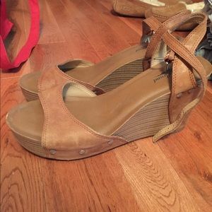 Lucky Brand Wedge