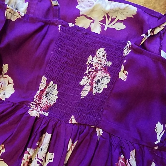 Floral Romper - Picture 3 of 6