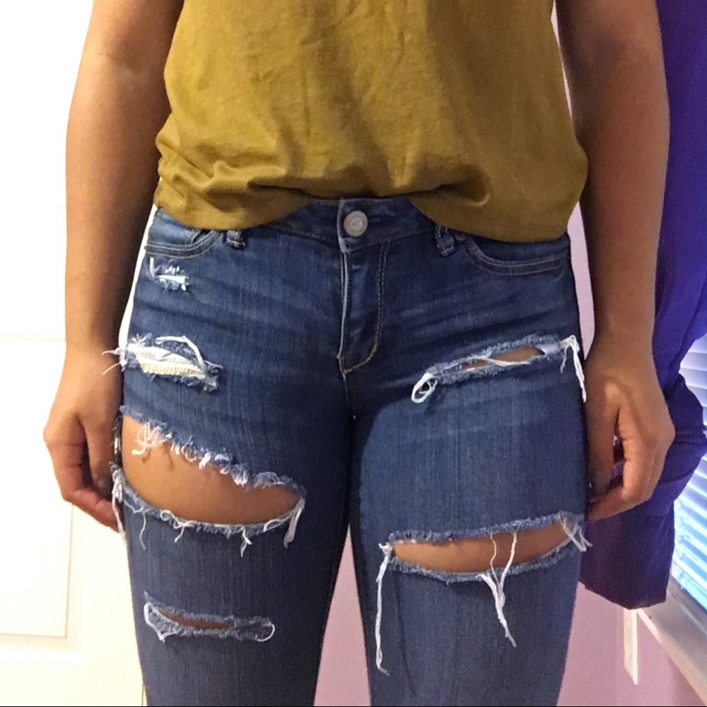 Ripped jeans