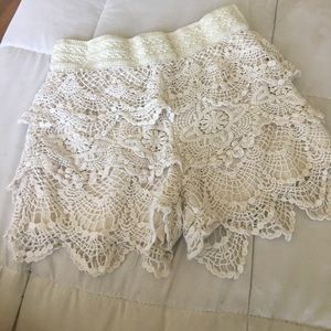 High wasted Lacey shorts