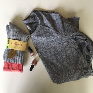 Athleta workout tee