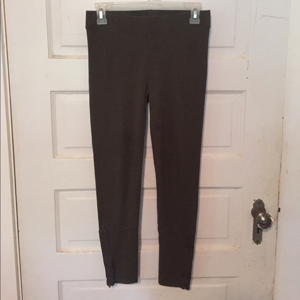 SOLD - American Eagle leggings