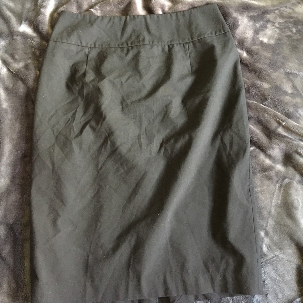Black pencil skirt