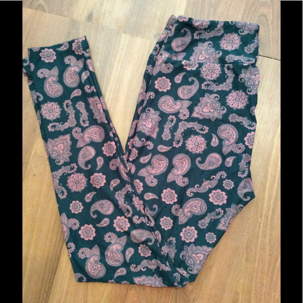NWT LLR leggings