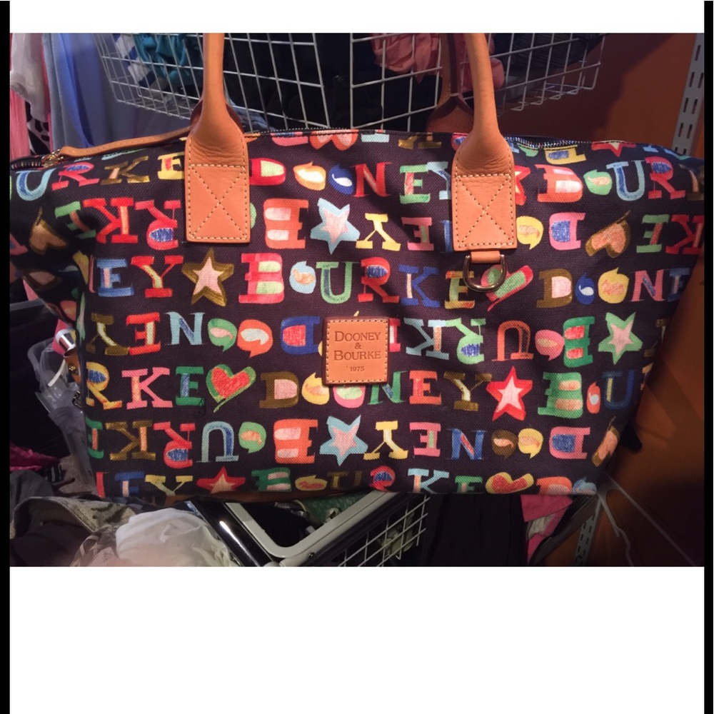 Overnight bag dooney and Bourke