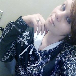 Meet your Posher, Keana