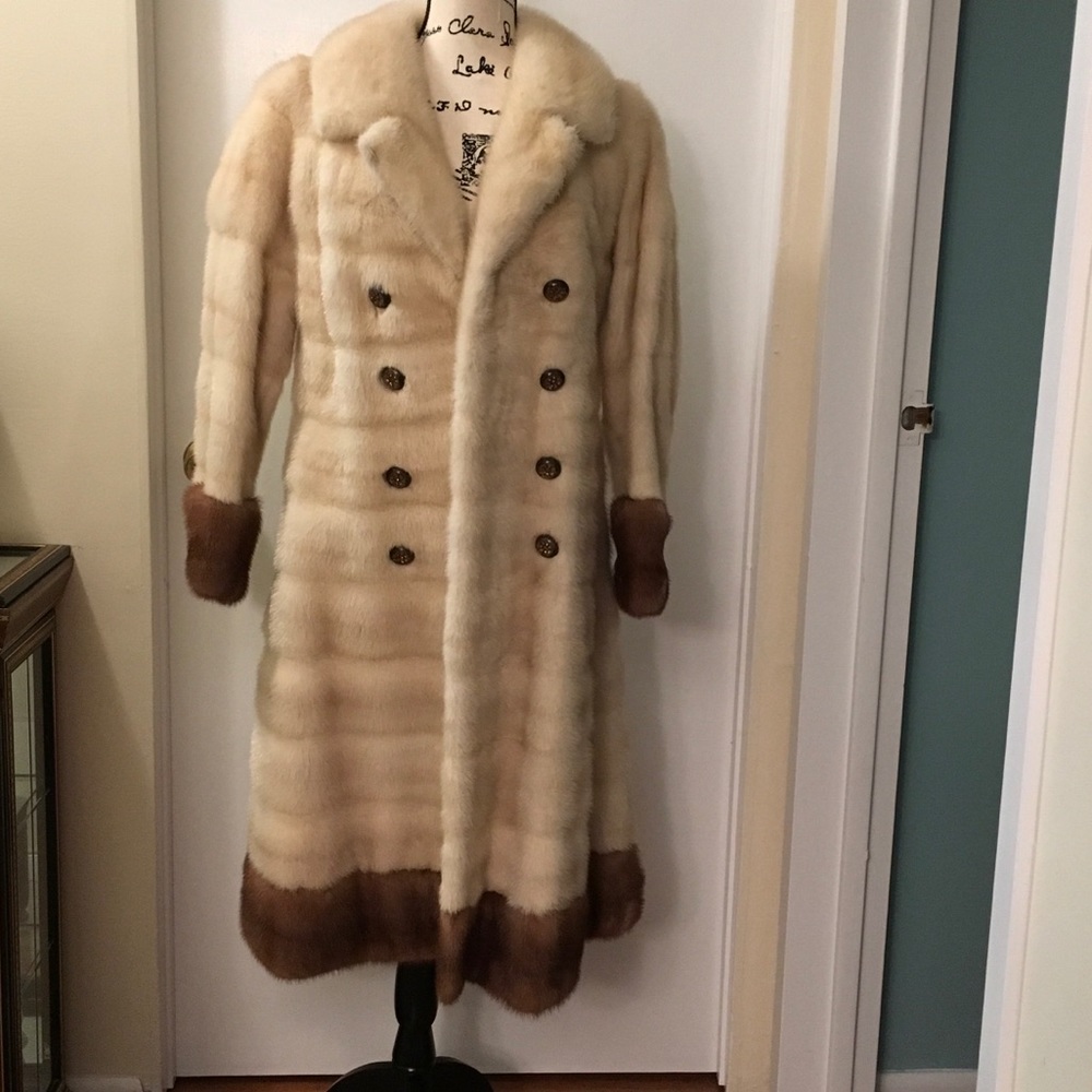 Vintage Tourmaline Pale Beige Mink Coat